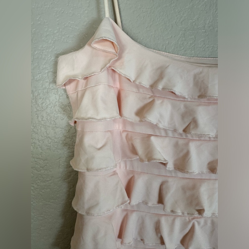 EDIKTED Nadya Ruffled Mini Dress LIGHT PINK Large New with Tags $76 - Picture 12 of 14
